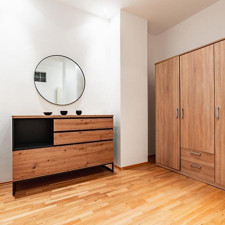 Spacious 3-Room Apt. 15 Min To The City Center Bécs Kültér fotó