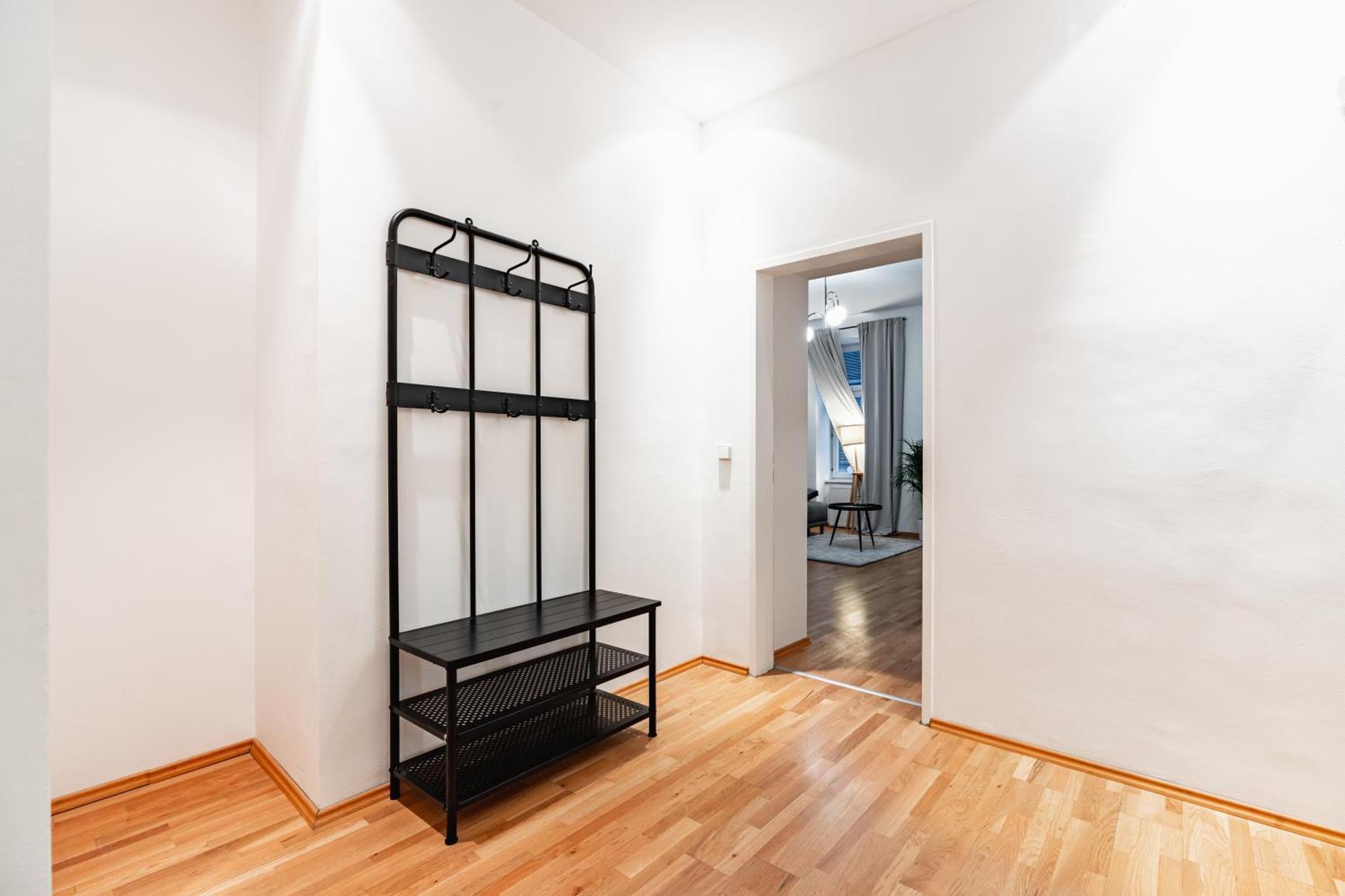 Spacious 3-Room Apt. 15 Min To The City Center Bécs Kültér fotó