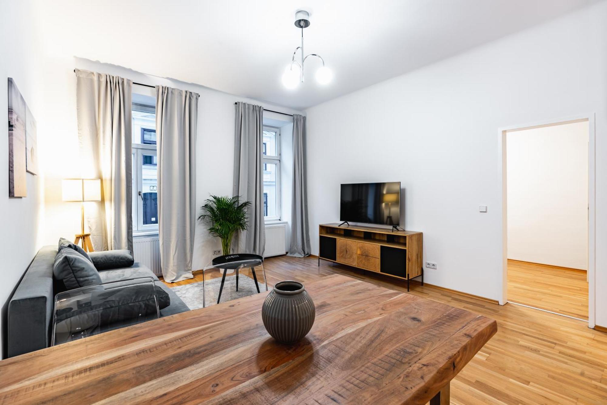 Spacious 3-Room Apt. 15 Min To The City Center Bécs Kültér fotó
