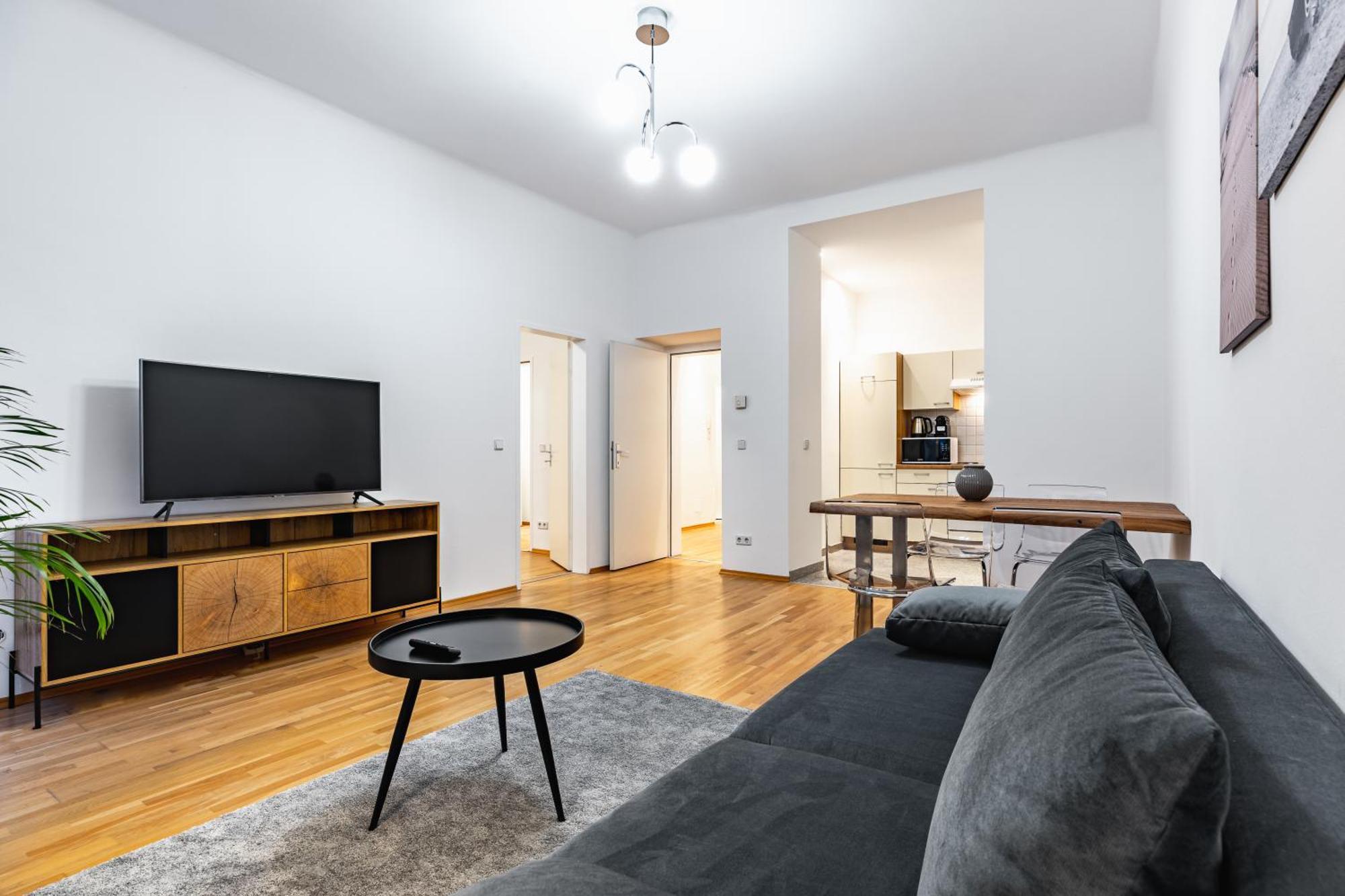 Spacious 3-Room Apt. 15 Min To The City Center Bécs Kültér fotó